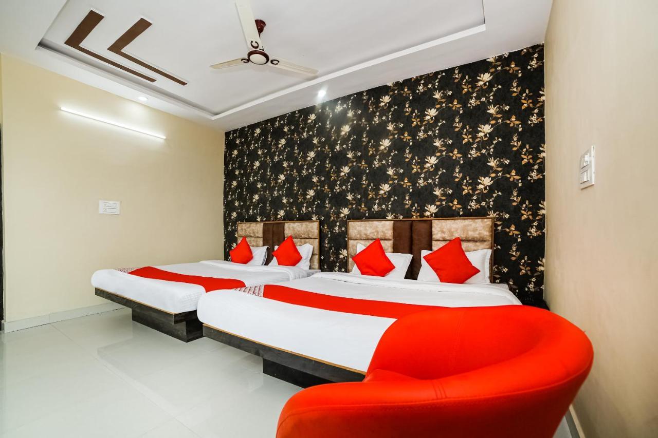 Oyo 41923 Prema Kunj Resort Jhānsi Dış mekan fotoğraf